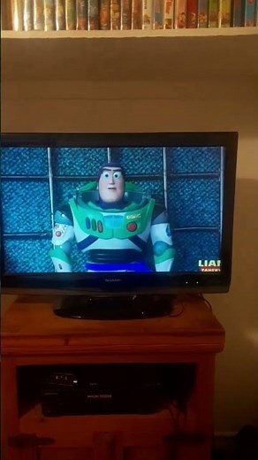 Toy story 4 2019 buzz lightyear say this planet is toxic closing helmet to conserve oxygen