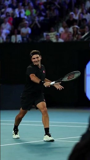 This angle of Federer is EVERYTHING! 😍