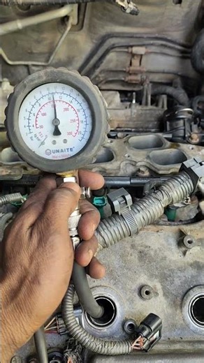 compression test on 2gr fe engine number 4 ⛓️🔧🛠️ #automobile #toyotacar