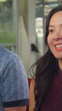 Eating 'Dinosaur' Legs: Grilled Soft Shell Turtle! 🍖