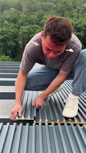 Example of a tight installation of a drainage roof with a pattern that can prevent flooding #shorts