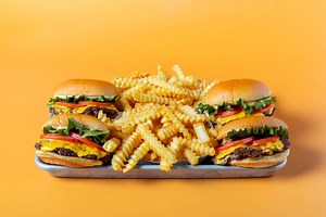 Delicious Burgers & Shakes in Canary Wharf | Shake Shack UK