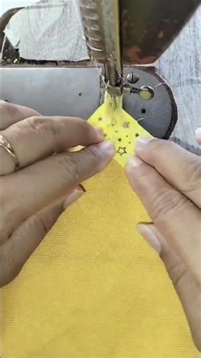 Creating Sharp Corners with Grosgrain Ribbon💕#sewing #sewingtips #sewingtutorial #sewinghacks