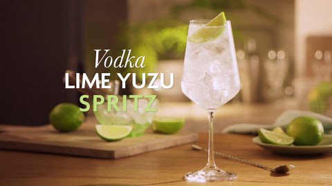 Fever Tree Sparkling Yuzu & Lime - Premium Quality Mixer - Refreshing Beverage for Cocktails & Mocktails. Naturally Sourced Ingredients, No Artificial Sweeteners or Colors - 200 ML Bottles-Pack of 24