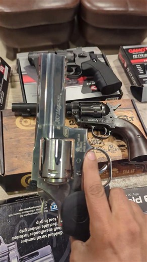 The Dan Wesson Revolver Airgun #airsoft #bbgun #umarexairguns #revolver357 #revolver38 #trending