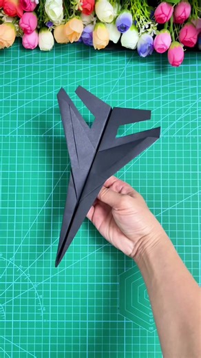 #tutorial #DIY #paperplane #origami #craft