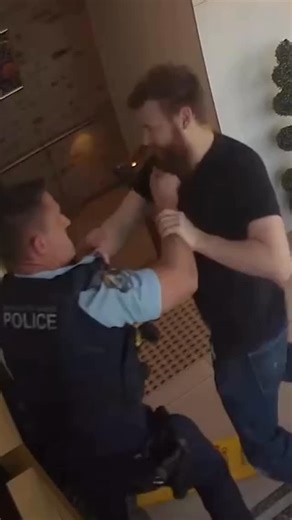 Effective Fitness Combatives on Instagram: "WALL PIN TO CUSTODY Law enforcement officers routinely work in contined spaces, hallways, and around vehicles. Understanding how to use your environment to your advantage will increase your ability to quickly and safely take suspects into custody. One effective tactic is utilizing a wall or barrier to pin the suspect and aid taking them into custody. By pinning the suspect against a wall or barrier, you can significantly limit their movement and gain b