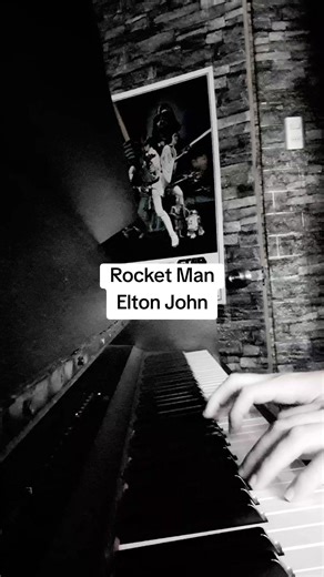 Rocket Man - Elton John (Piano Cover) @Elton John #rocketman #eltonjohn #piano #cover #music