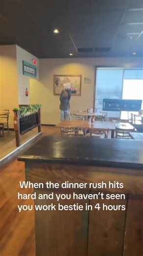 Weekend Dinner Service Struggles for Bartenders and Servers