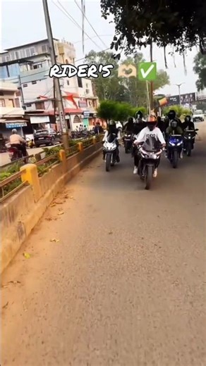 chhapri ❌rider real rider ✅🫶😎#automobile #motorcycle #bikerider #shorts #video #trending #mprider65