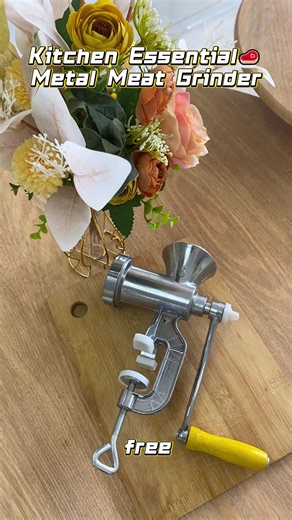 Grind meat in just a minute! Perfect for burgers and meatballs with zero hassle. #MeatGrinder #QuickCooking #KitchenGadget #HomeChef #FoodieLife