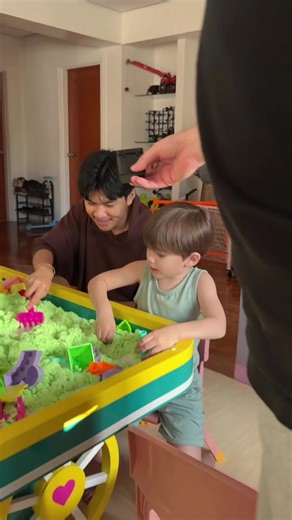 Exploring the Best Features of Kahel App with Chris