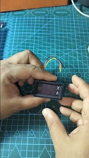 How to Check Battery Voltage with Volt & Amp Meter 🔋⚡