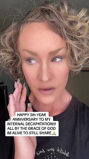 Happy 5th anniversary to my INTERNAL DECAPATATION! 5 years ago TODAY MY HEAD DETTACHED FROM MY BODY! And I am still here to tell about it all by the grace of God! Walking, talking miracle, and testimony, that, yes, hands-down GOD IS REAL!! #fyp #viral #foryou #tiktok #wow #omg #internaldecapitation #surgery #hospital #doctor #god #yahweh #jesus #yeshua #miraculous #amazing #miracle #truestory #storytime #story #testimony #greenscreen #share #funnyvideo #funny #snapchat #video #fypシ #fypage #wtf 