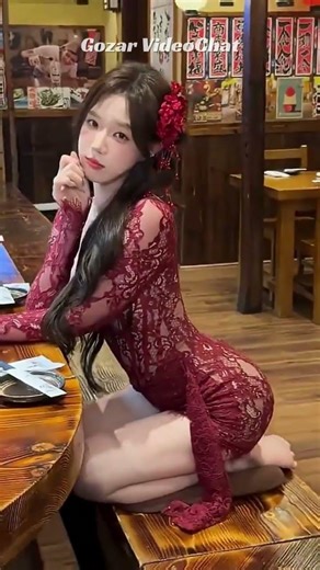 This app connects you to random people instantly