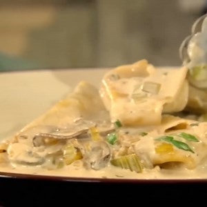 A stunning pasta dish in 20 minutes with everyday ingredients. | Gordon Ramsay