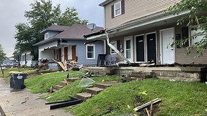 2 dead, 1 critically injured in Anderson crash after Alexandria police chase