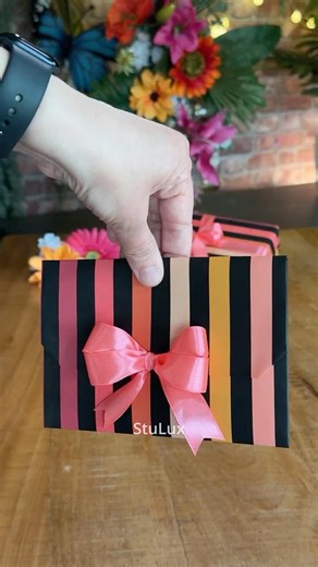 ✂️ How to wrap money or a greeting card ✅ #giftwrapping #stulux #diy