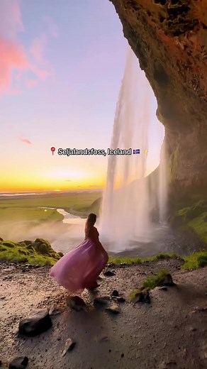 Is this the most beautiful waterfall in Iceland?☀️ Save this for your visit here✨ via @Melissa #iceland #visiticeland #icelandroadtrip #icelandnature #icelandwaterfall #icelandadventure #icelandphotography #icelandsecret