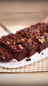 21K views · 264 reactions |  Prăjitură cu banane, ovăz și ciocolată...