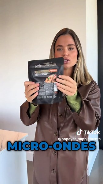 NOUVEAUTÉ 🚨Les repas Performance Meals te font gagner du temps avec une nutrition équilibrée, axée sur les macronutriments essentiels. ⏱️ Prêt en 1min30, choisis parmi 7 saveurs, à manger chaud ou froid, sans réfrigération, et riche en protéines ! ##supplements#teampopeyes 4o mini