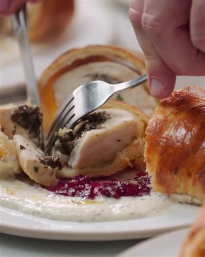 Taking it back to where it all began! 🥰 This recipe is straight from the pages of Happy Days with the Naked Chef. It’s super nostalgic and you know you’re in for a treat of a dinner when you cook it. There’s a reason these ones stand the test of time. Check it out here > http://jamieol.com/OldMansChicken | Jamie Oliver