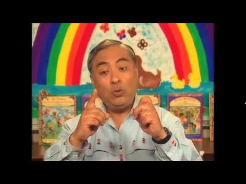 "Buenos días" (Good Morning) -Jose Luis Orozco