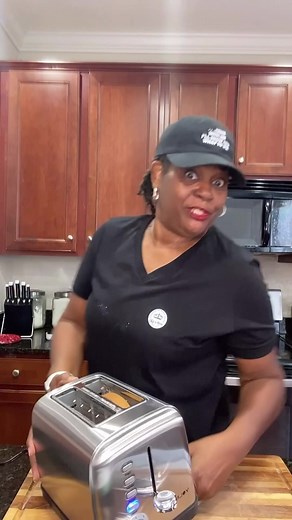 You’ve been using your toaster WRONG! 😂 #cookingatpamsplace #cookingathometiktoktv #cookinghacks #kitchenhacks #food #foodie #fyp #share #cooking #toast