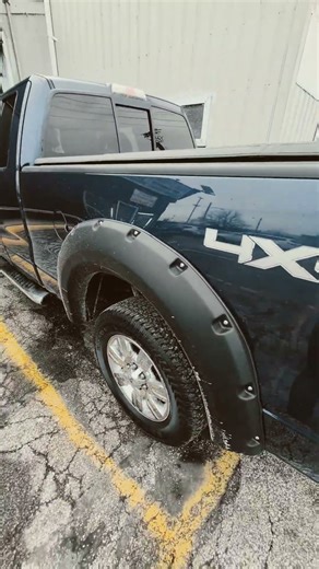 sold. nice 2010 f150 V8