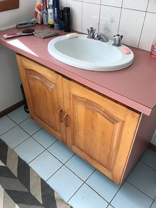 Renovating a laminate kitchen