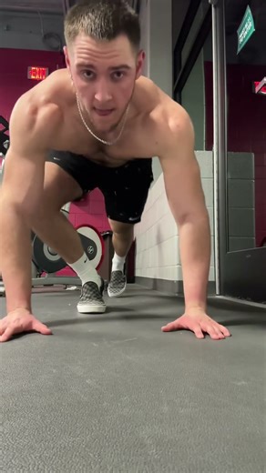 Exercise of the day! #fypシ @gymshark @nike @WillTennyson @louiestuxshop @dillonlatham