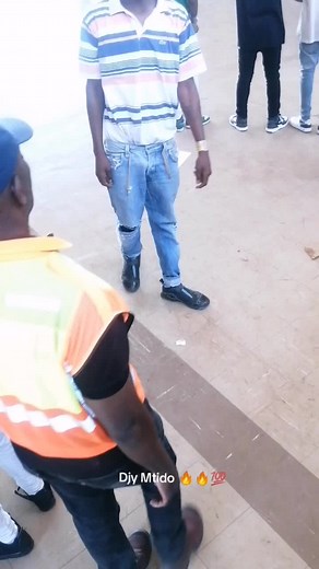 Gwiralang 🤣🤣🤣🤣🤣🤣🤣😂🔥🔥💯 Mabopane Finest Records 🔥🔥💯 #fypシ #viral #challenges_tiktok