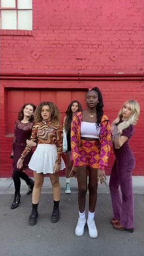 Chicken Girls Dancing TikTok