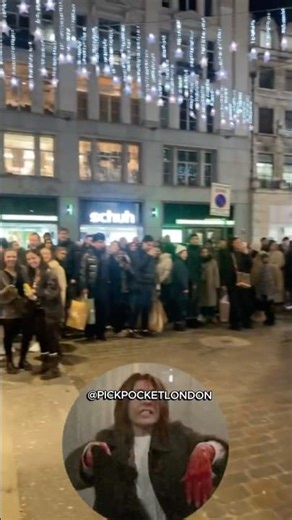 Free entrance the pickpocket show 🫟