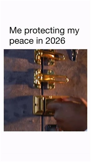 Motivational & Relatable on Instagram: "That’s how it is 🎬: Soul Plane Following a ridiculously awful flight that leads to his pet’s passing, Nashawn Wade (Kevin Hart) files a lawsuit against the airline, and wins a multimillion-dollar settlement. Determined to create a better flying experience, Nashawn starts his own airline, one that caters to an African-American clientele. Going into business with a tricked-out plane piloted by the smooth Capt. Mack (Snoop “Doggy” Dogg), the airline hits a s