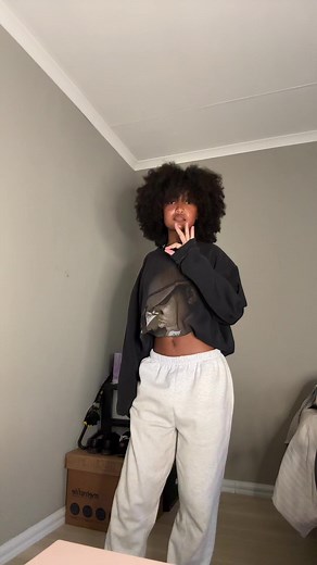 ruby.com🫩 (@nubianruby)’s videos with Skurf. Ski x Surf - unpopularbv