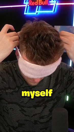 being blindfolded never stopped me 🙈 #naconpartner #lachlan #fortnite