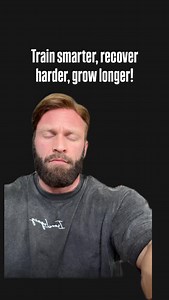 💪🏼💥Volume VS Intensity💥💪🏼 Muscle doesn’t grow from doing more. It grows from doing the right amount and hard enough. There’s a reversed correlation between volume and intensity, doing both is not sustainable and will lead nowhere except inflamed body and eventually injury. Volume sets the opportunity. Intensity sends the signal. Progressive overload is what keeps that signal working. Simple analogy: • Volume = how many times you ring the doorbell • Intensity = how hard you press it • Overl