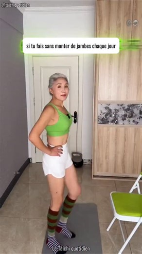 ☀️Un peu de sport matinal pour bien commencer la journée ! Bouge à la maison, fais le plein d’énergie et transpire les toxines 💦 Un réveil actif, c’est une journée pleine de vitalité！💪 #FitnessMatinal #EntraînementMaison #BrûlageDeGraisse #SantéEtBienÊtre #MotivationMatinale #RoutineFitness | Taichiquotidien