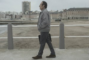 Crítica de “Animal”, de Armando Bo, con Guillermo Francella y Carla Peterson