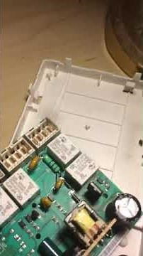 10 June 2020 indesit washing machine wont turn on. no lights.