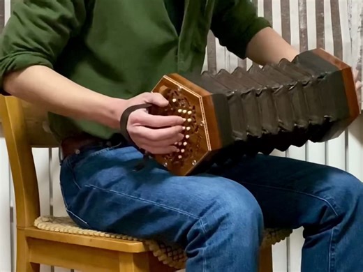 英国六角手风琴 Anglo Concertina