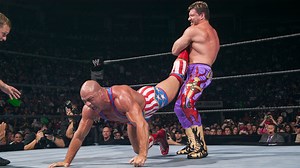 Duas lendas noWWE SummerSlam 2004! Eddie Guerrero vs Kurt Angle! | WWE Brasil