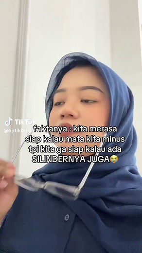 Mengenali Mata Silinder dan Cara Mengatasinya