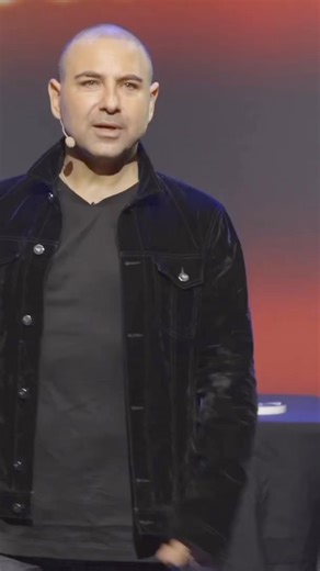 Joe Avati and the Ethnic Visitors #joeavatistandup #jokes #joeavaticomedy #joeavati #JoeBiden #romecomedy #italian #arabparents #malteselife #greek #greeklife #memes #memesfunny #funnyreels #joke #italoamerican #italianamerican | Joe Avati