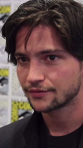 The 100 Actor Spotlight: Thomas McDonnell as Finn Collins