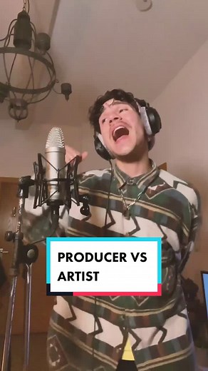 This is the new hymn to being unsuccessful 🥲 #poppunk #artistsoftiktok #musician #studio #emomusic #blink182