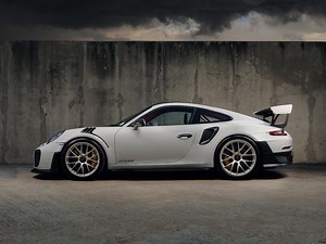 Porsche 911 GT2 RS (2019) review - Rage against the machines - Expert Porsche 911 Car Reviews