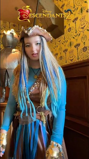 Uma vs Mal - Descendants 2 💙💜#descendants2 #mal #uma #disneydescendants #maldescendants
