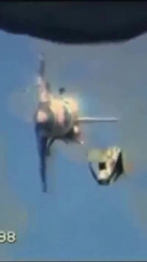 1.1M views · 9.2K reactions |  Witness the extraordinary! This week's #viral mind-blowing #UFOsightings from X  Unexplained lights, otherworldly crafts – it's all here! Join the conversation & let's explore the mysteries together.  Don't miss out – #UFO Compilation Playlist - https://cutt.ly/7wE3rIS8 #aliens #UFOs | scifi_archives | Facebook